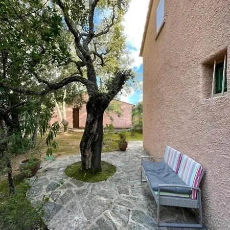 Mini Erbalunga, Santa Giulia 포르토베쉬오