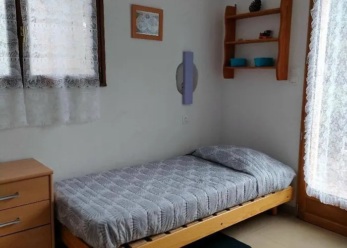 Mini Erbalunga, Santa Giulia